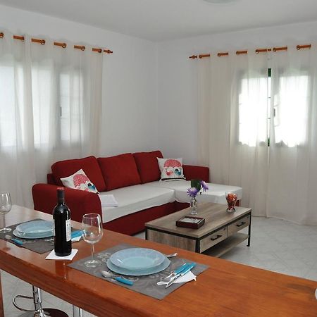 La Casita De Mari Carmen Guest House Mala Bagian luar foto